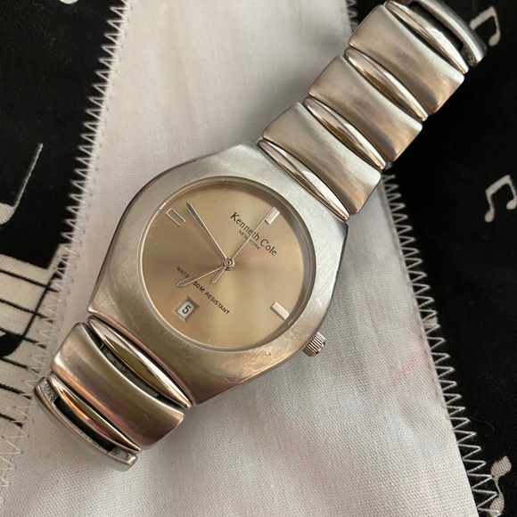 Watch Kenneth Cole - Picture 2 of 6